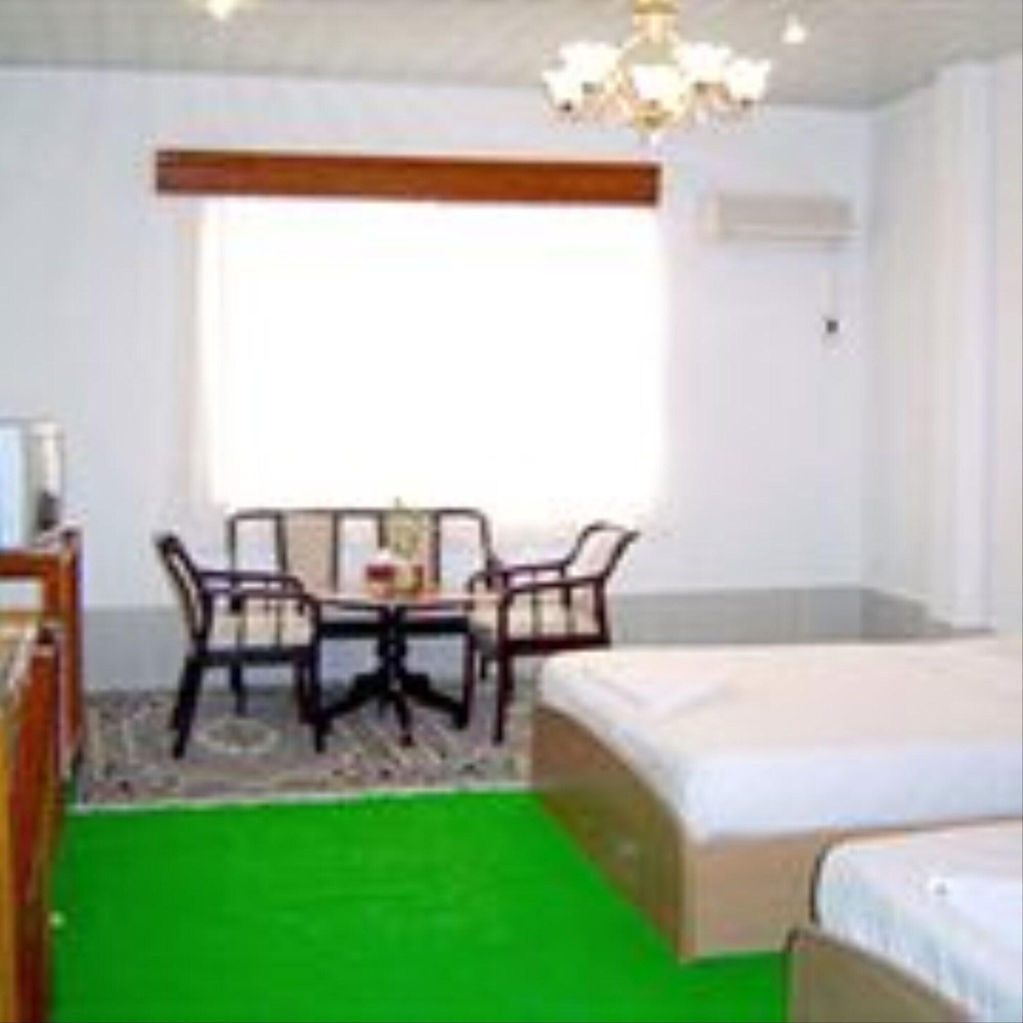 Asia Hotel Phnom Penh Exteriör bild